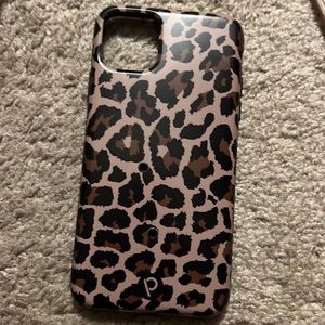 iPhone 11 Pro Max leopard loopy case
